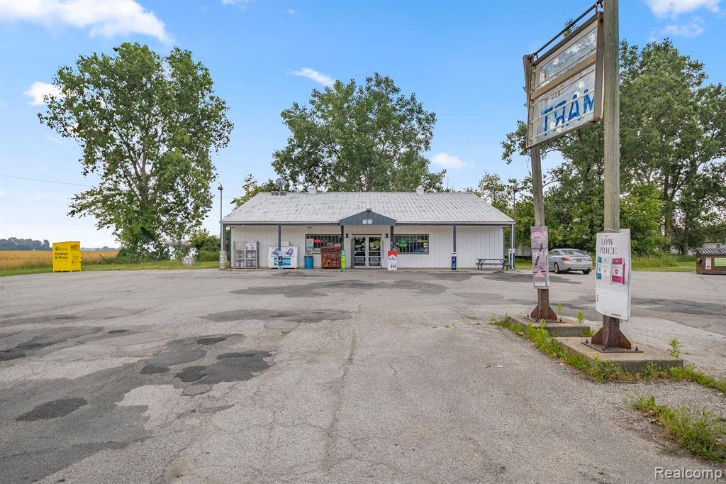 Maybee, MI 48162,7373 Bluebush