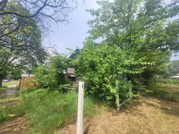 Detroit, MI 48204,9722 YOSEMITE Street