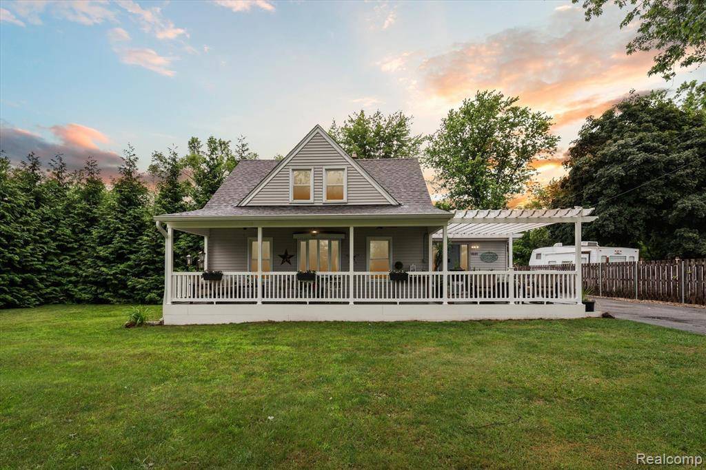 9849 WOODLAND Court, Ypsilanti, MI 48197