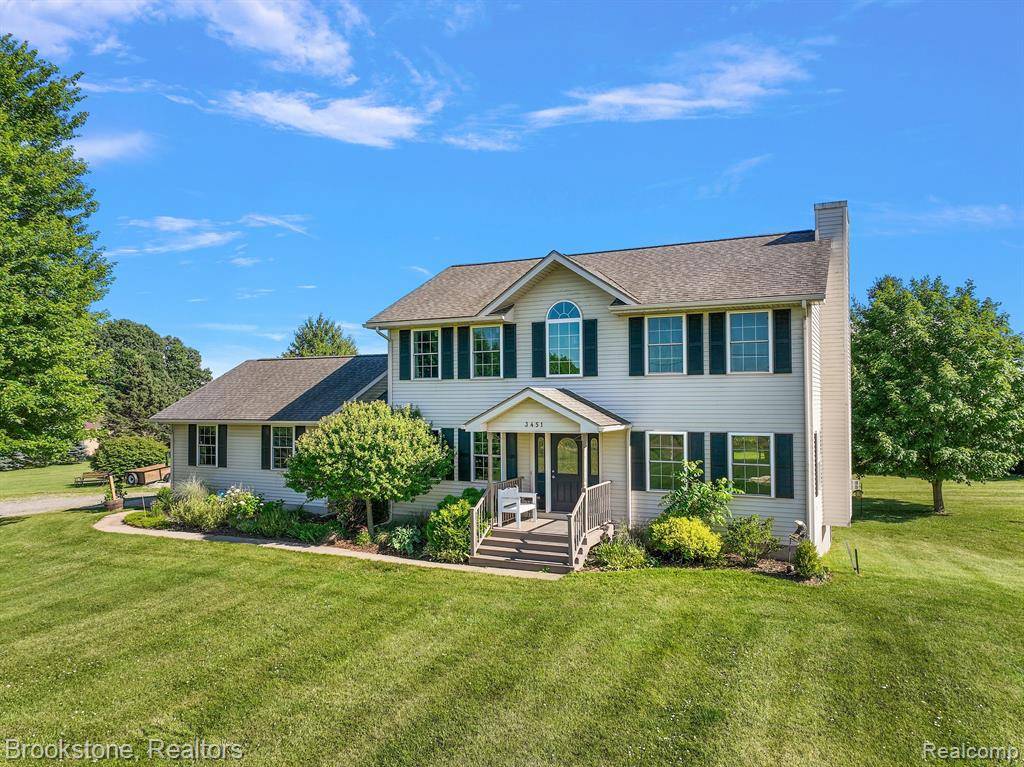 Lapeer, MI 48446,3451 DAVIS LAKE Road