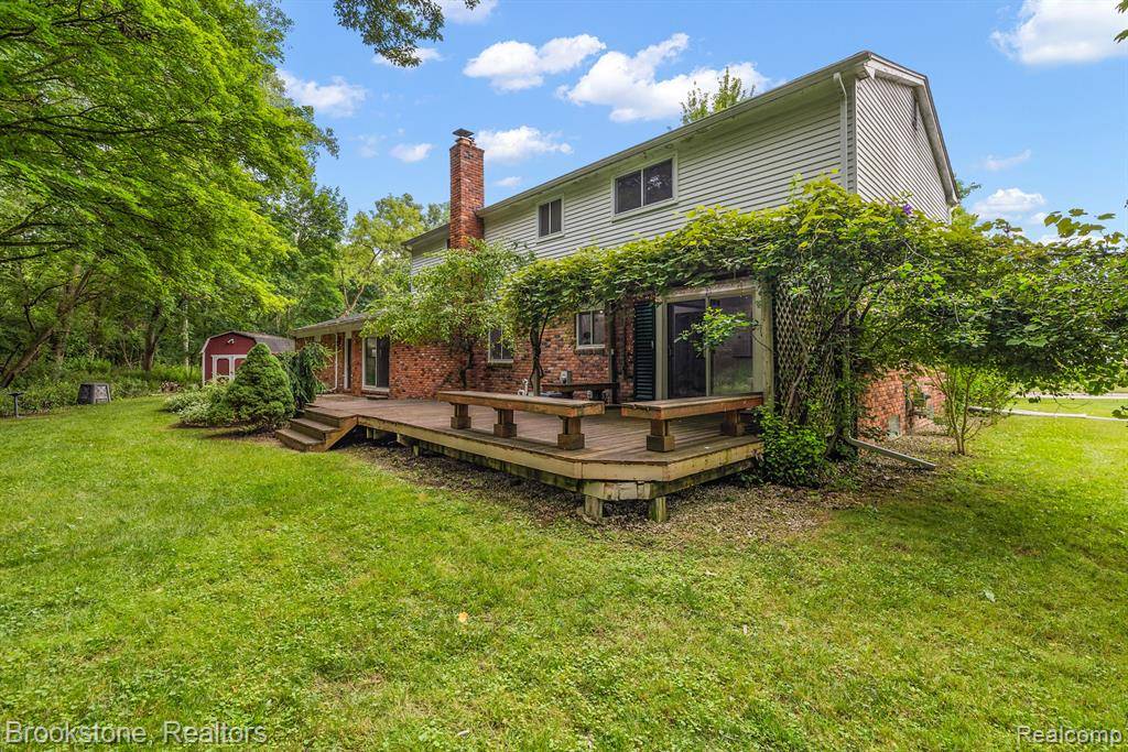 Beverly Hills, MI 48025,21969 RIVERVIEW Drive