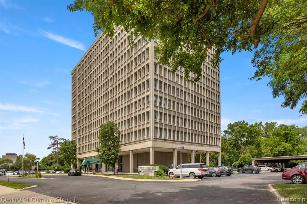 Dearborn, MI 48124,22700 GARRISON Street