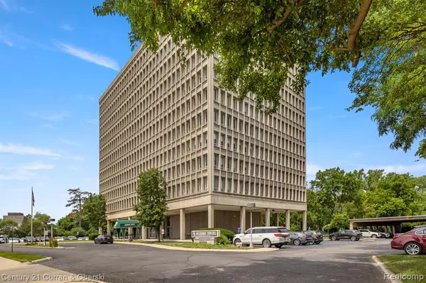 22700 GARRISON Street, Dearborn, MI 48124