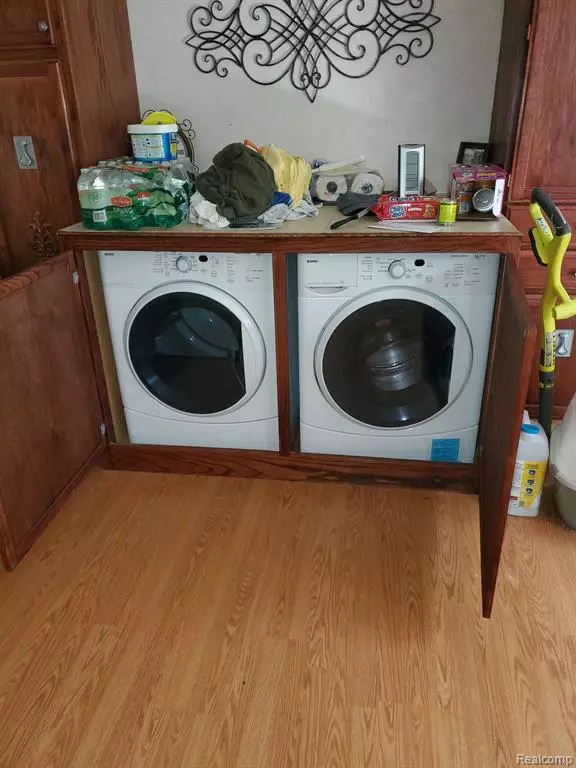 Linden, MI 48451,15691 McCaslin Lake Road