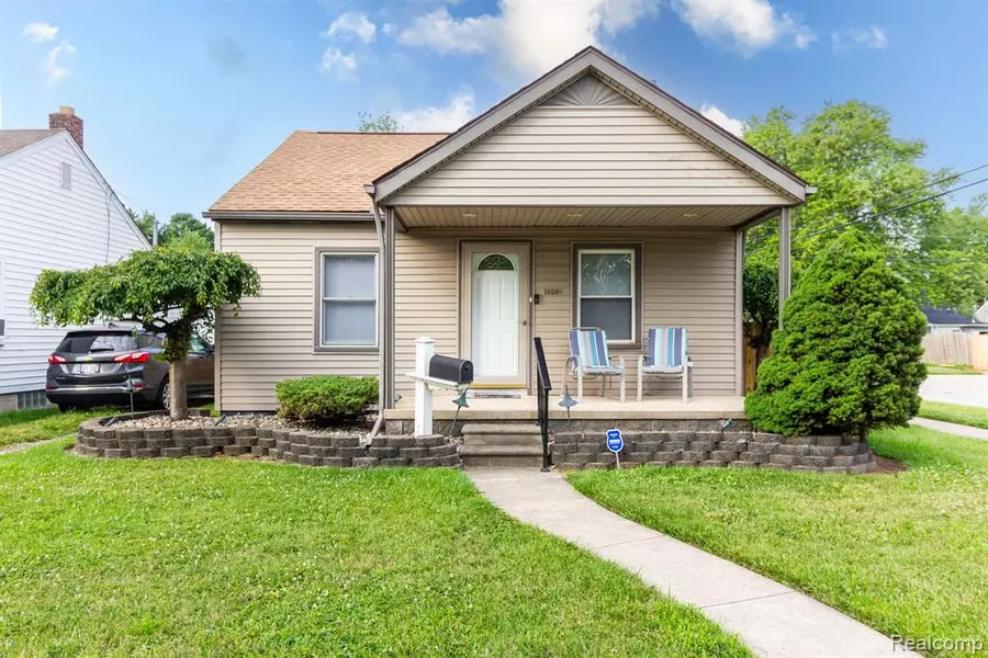 14995 UNIVERSITY Street, Allen Park, MI 48101