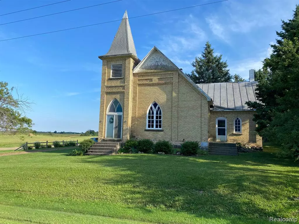 Deckerville, MI 48427,4498 DOWNINGTON Road