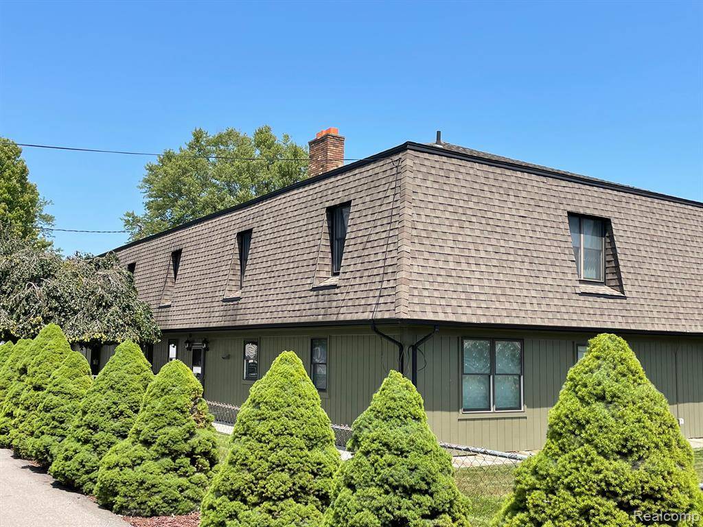 Chesterfield, MI 48047,46070 EDGEWATER Drive