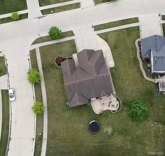 31209 DAY LILY Drive, Rockwood, MI