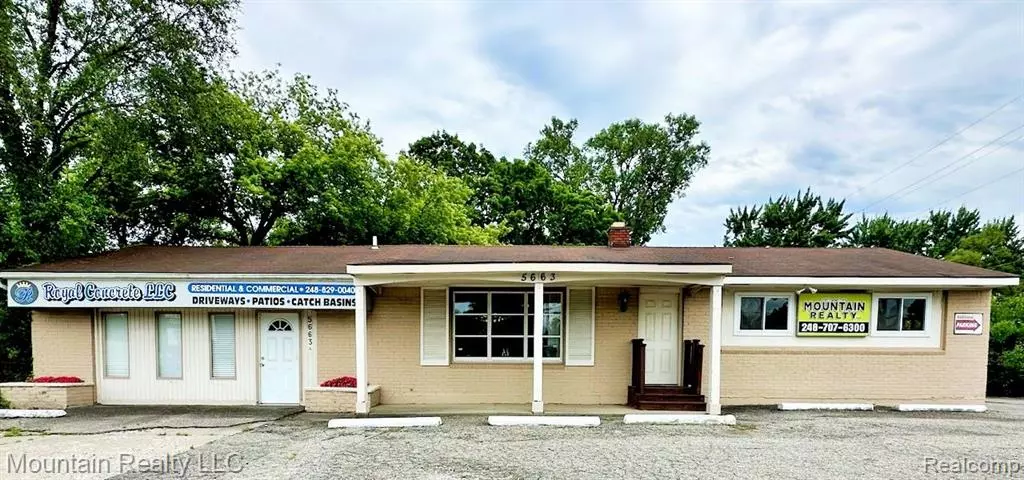 5663 HIGHLAND Road, Waterford, MI 48327