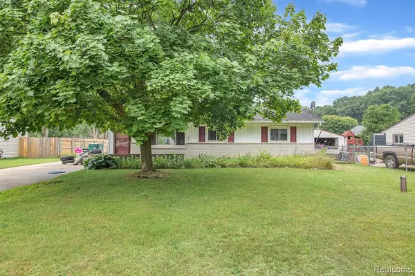 Ortonville, MI 48462,1558 MICHAEL Street