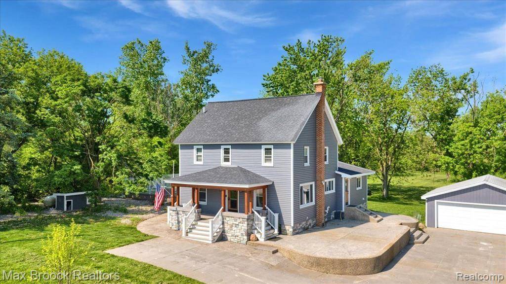 Saline, MI 48176,8360 Parker