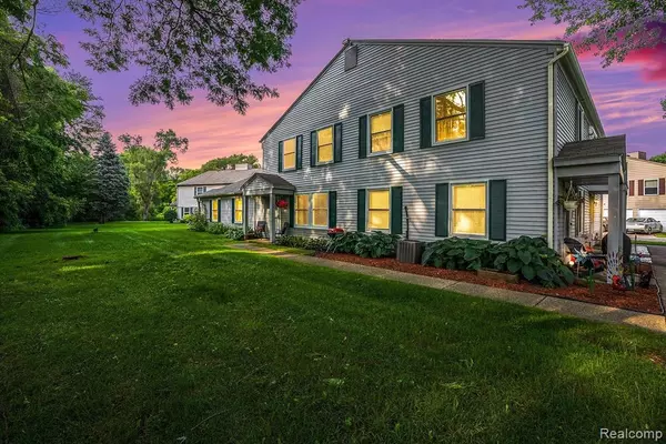 Lake Orion, MI,3135 SUNNYSIDE Court