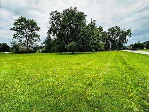 48100 POWELL Road, Plymouth, MI 48170