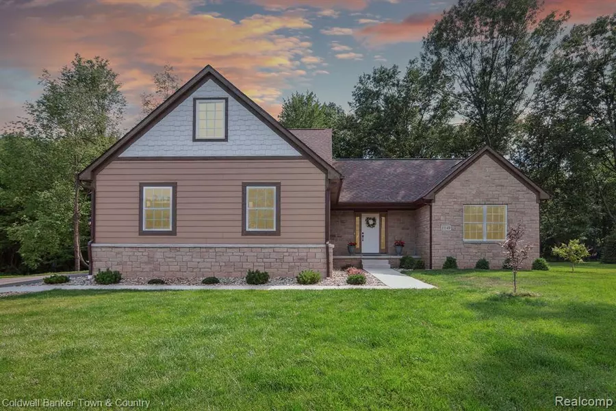 11149 CASSIDY Trail, Davisburg, MI 48350