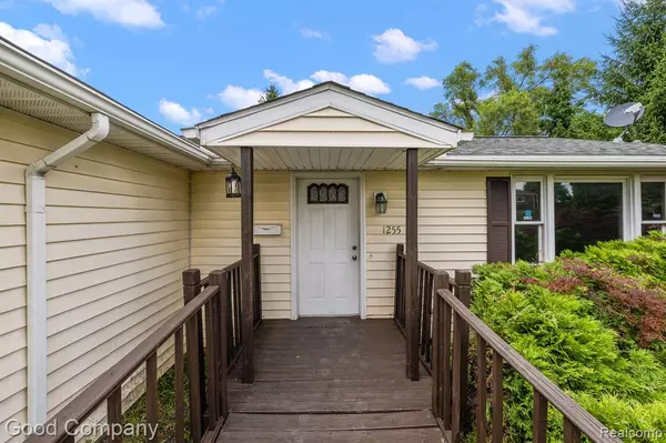 Pontiac, MI 48342,1255 Amos Street