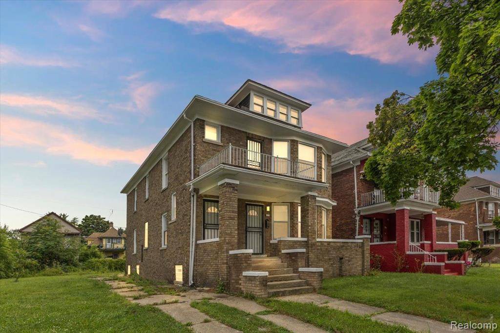 5145/47 IROQUOIS Street, Detroit, MI 48213