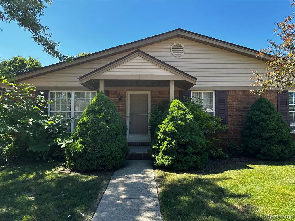 Richmond, MI 48062,36790 LAKEVIEW