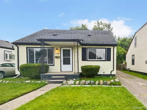 Eastpointe, MI 48021,24860 HAYES Avenue