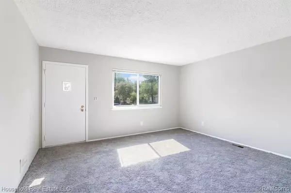 Pontiac, MI 48342,268 CLIFFORD Street