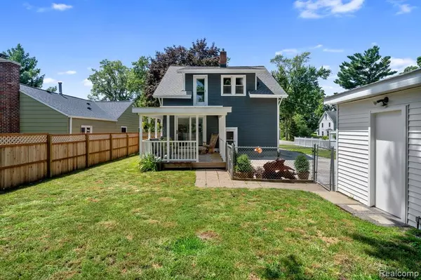 Grand Rapids, MI 49504,1322 COVELL NW Avenue