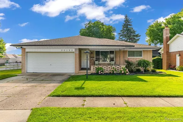 30190 MANOR Drive, Madison Heights, MI 48071