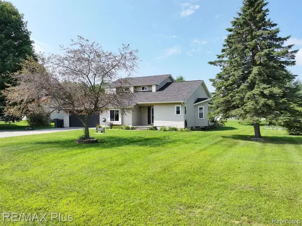 Lapeer, MI 48446,3457 WOODVALLEY Drive