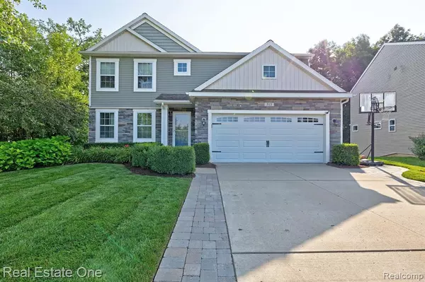 Ortonville, MI 48462,513 KNOLLWOOD Drive