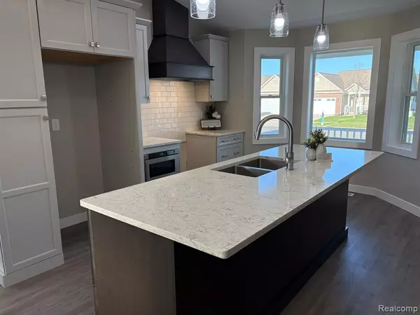 Owosso, MI 48867,1473 MALLARD Circle