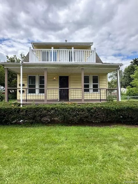 23091 STEWART #2 Avenue, Warren, MI 48089