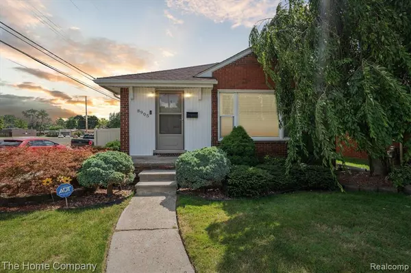 Allen Park, MI 48101,8905 Niver Avenue