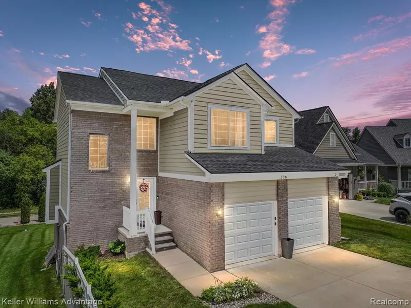 336 Beverly Avenue, Auburn Hills, MI 48326