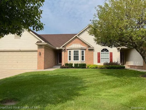 Walled Lake, MI 48390,395 WOODVALE Drive