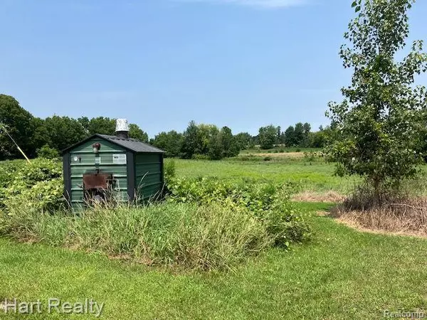 Clifford, MI 48727,9724 SHARP Road