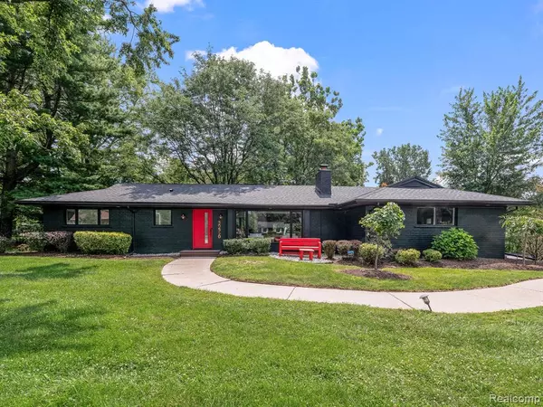 Beverly Hills, MI 48025,30550 STELLAMAR Street