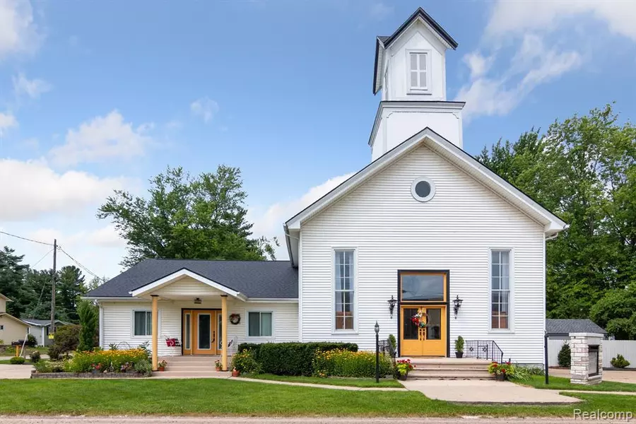 16170 PLEASANT Street, Linden, MI 48451