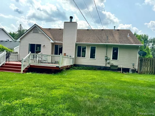 Wolverine Lake, MI 48390,750 Amenia Street