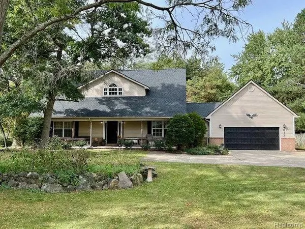 Lake Orion, MI 48362,812 Hemingway Road
