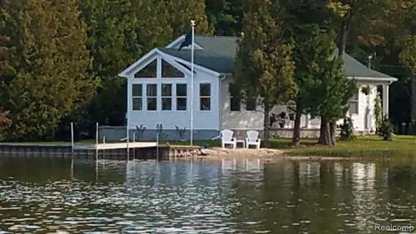 Greenbush, MI 48738,7471 E CEDAR LAKE Drive