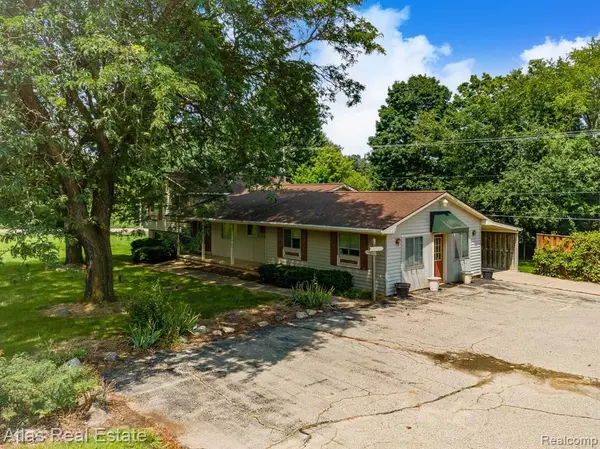 Goodrich Vlg, MI,9037 S STATE Road