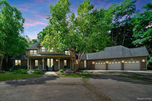 8221 FOSTER Road, Clarkston, MI