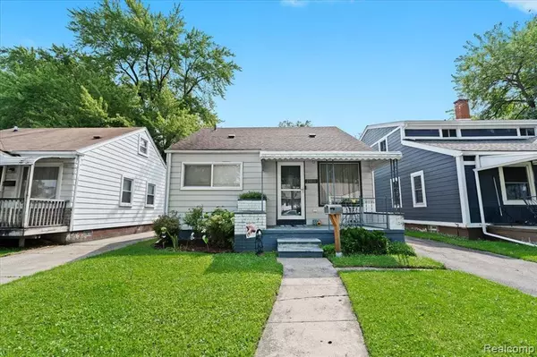 Hazel Park, MI 48030,23800 DAVEY Avenue