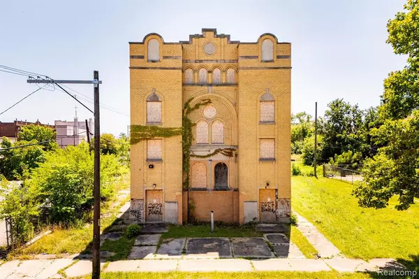 2627 BLAINE Street, Detroit, MI 48206