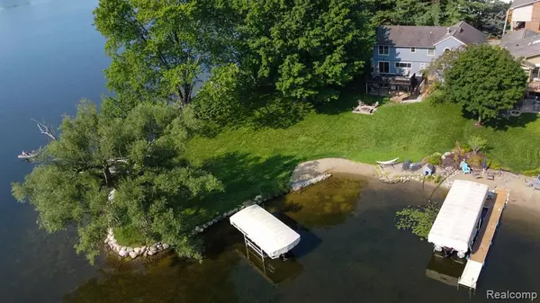 Wolverine Lake, MI 48390,1395 DELMONTE Street