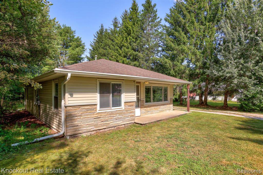 St. Charles, MI 48655,5360 S GRAHAM Road