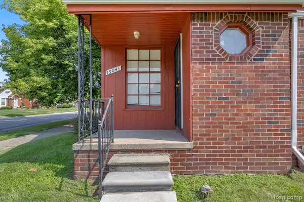 Detroit, MI 48219,19046 CURTIS Street