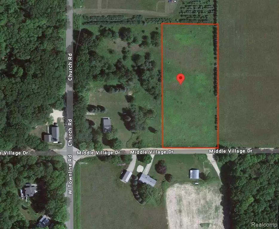 Harbor Springs, MI 49740,8924 MIDDLE VILLAGE Road