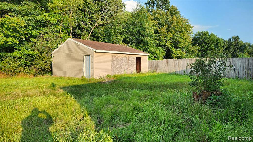 Mount Morris, MI 48458,7306 N BRAY Road