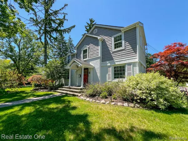 Huntington Woods, MI,25449 SHERWOOD Drive