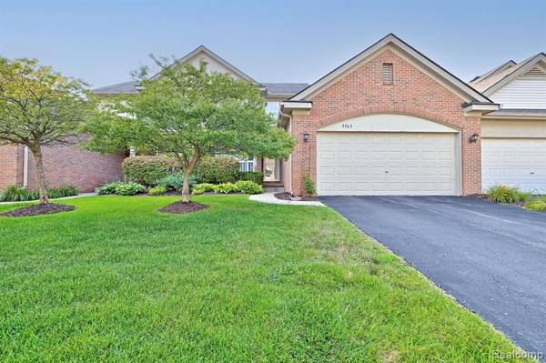 5963 Augusta Lane, Grand Blanc, MI 48439