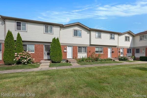 20841 Washington Street, Roseville, MI 48066